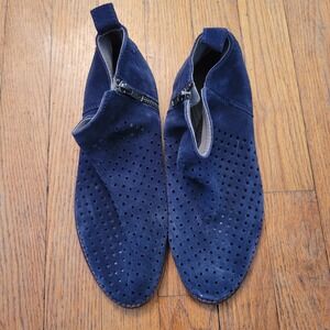 Hudson London 38 Perforated Suede Leather Ankle Boots Blue Zip 7 Booties Boho